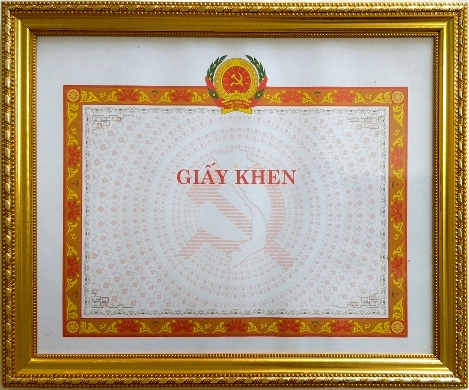 Giấy khen